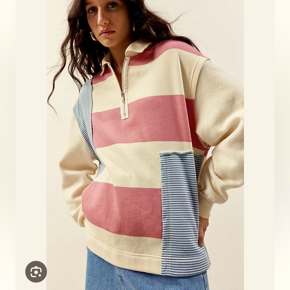 BDG Saylor spliced quarter zip sweatshirt in size small-petite